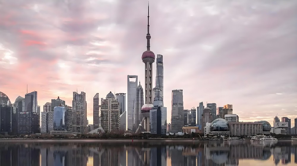 在上海注册公司后,如何申请贷款?新成立的公司好贷款吗？需要哪些条件？